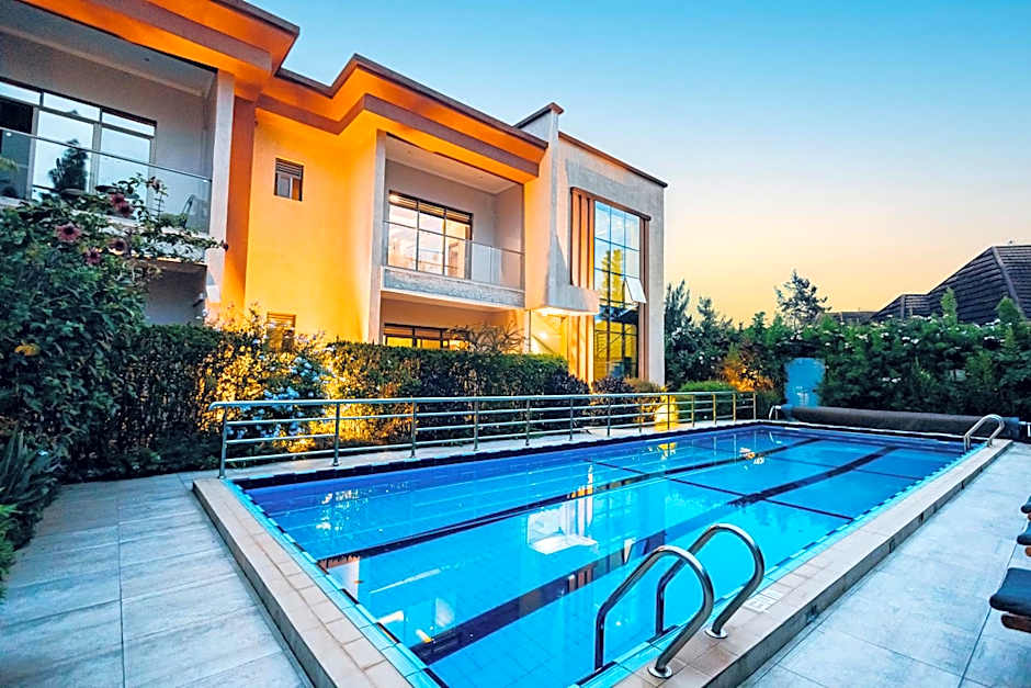 Heaven Restaurant & Boutique Hotel