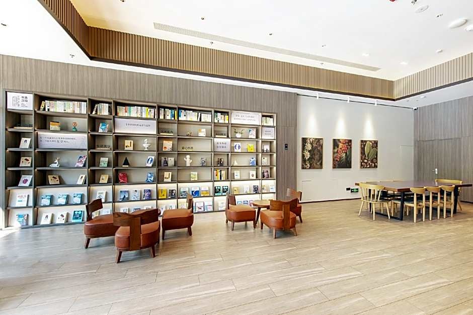 Hanting Hotel Chifeng Station Songshan Wanda Plaza