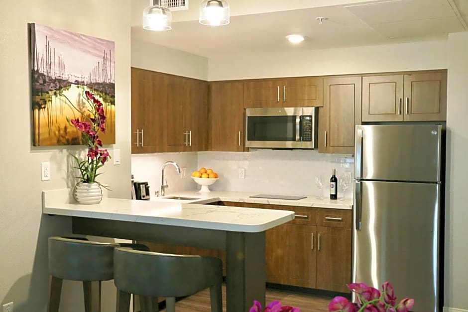 Staybridge Suites Long Beach Airport By IHG