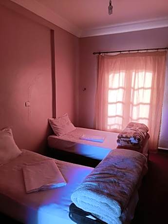 Twin Room with Private Bathroom