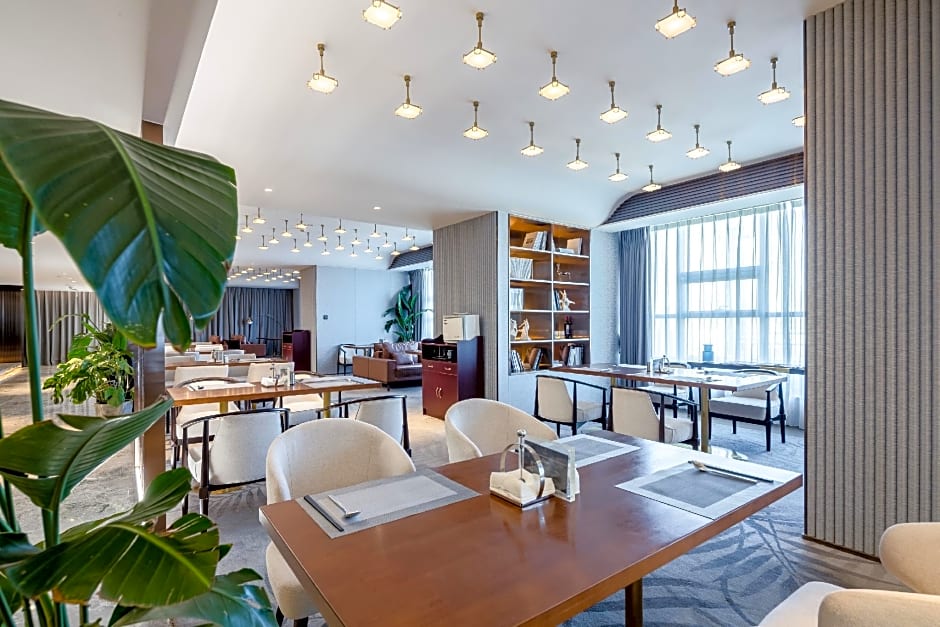 Grand Rezen Hotel Tianjin