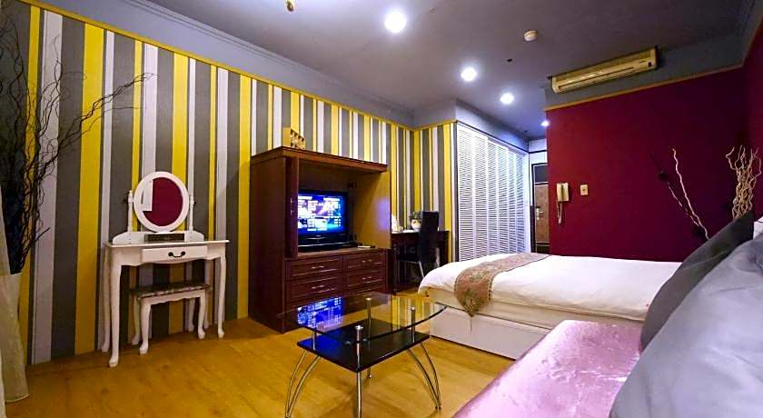 Each Family Service Apartment