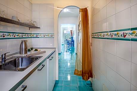 One-Bedroom Apartment (4 Adults) - Annex