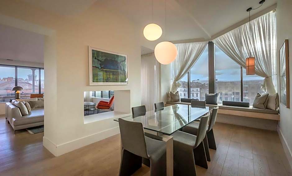 The Morrison Dublin, Curio Collection by Hilton
