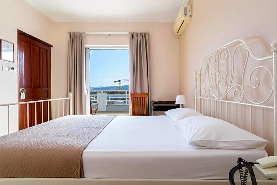 Archontiki City Hotel