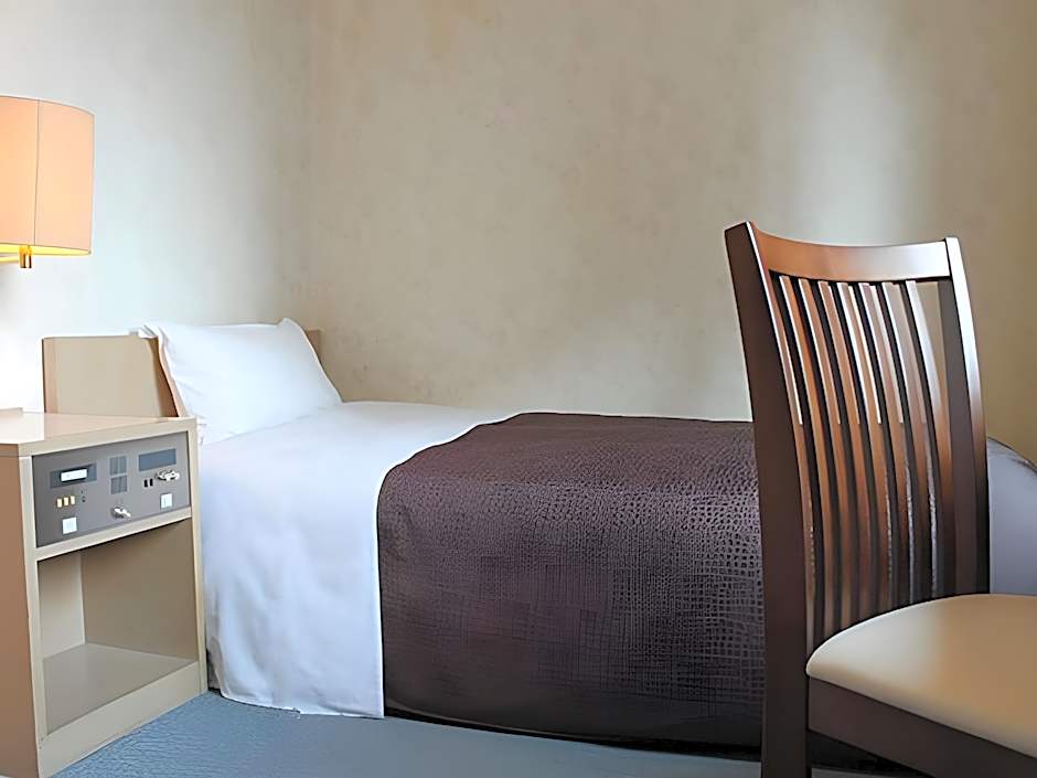 Hotel Livemax BUDGET Fuchu Annex