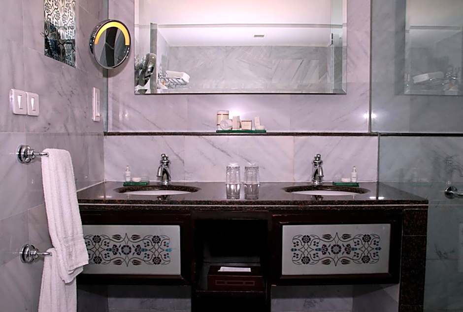 Dushanbe Serena Hotel