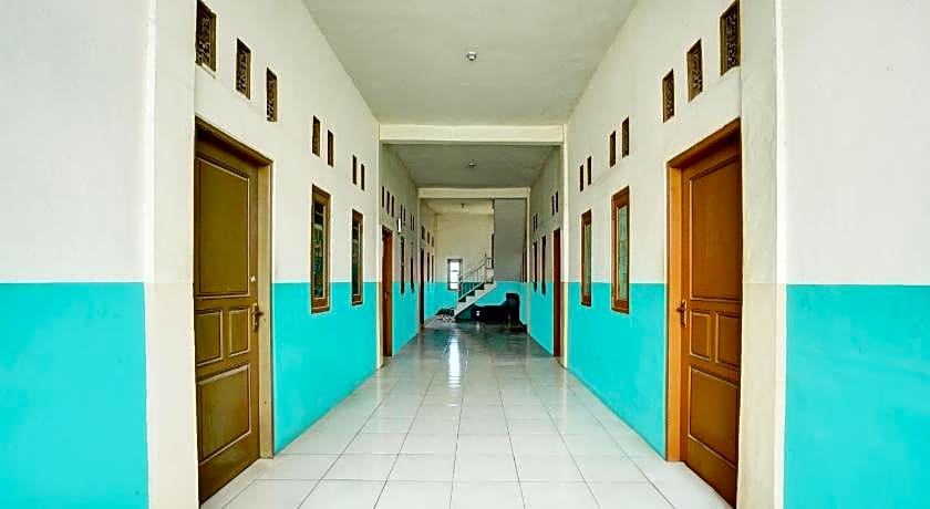 OYO Life 93075 Nova Jaya 2 Homestay Syariah