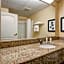 Comfort Inn & Suites St. Paul Northeast