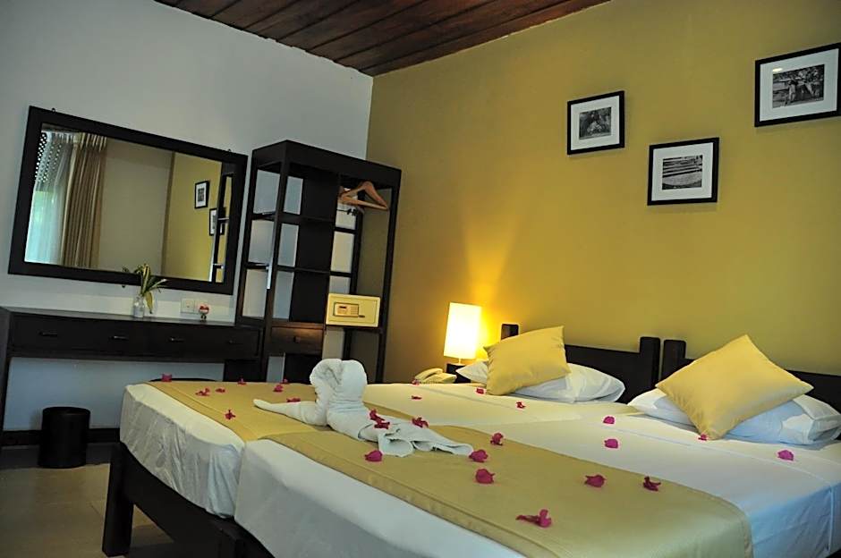 The Lakeside at Nuwarawewa