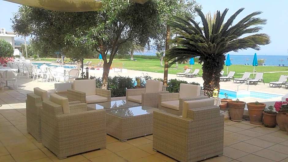 Natura Beach Hotel And Villas