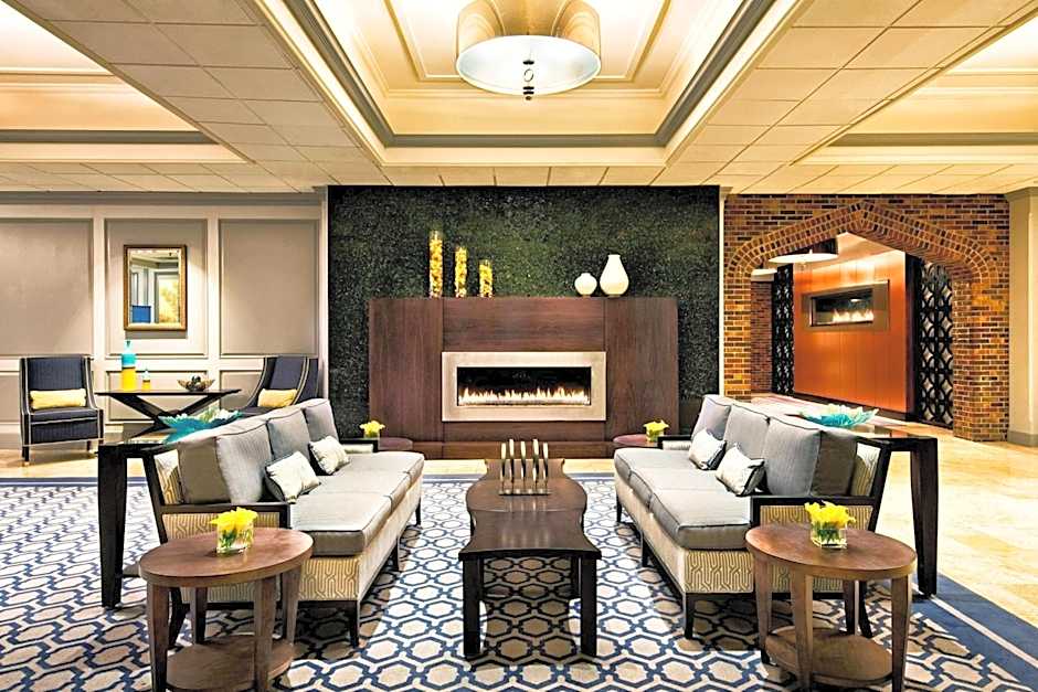 Sheraton Framingham Hotel & Conference Center