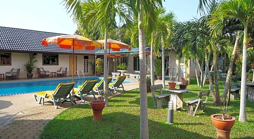 Lonops Gayparadise Hotel