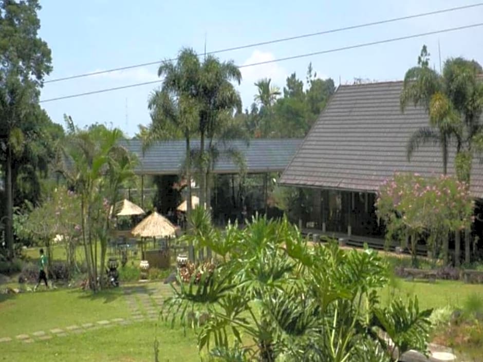 Green Forest Resort & Wedding Bandung