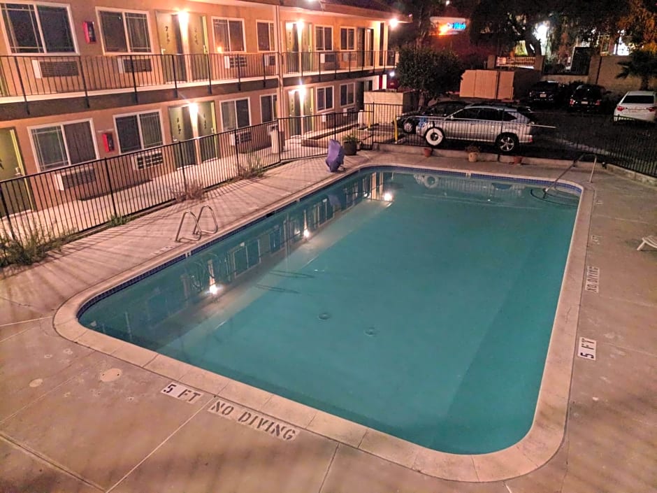 Americas Best Value Inn Thousand Oaks