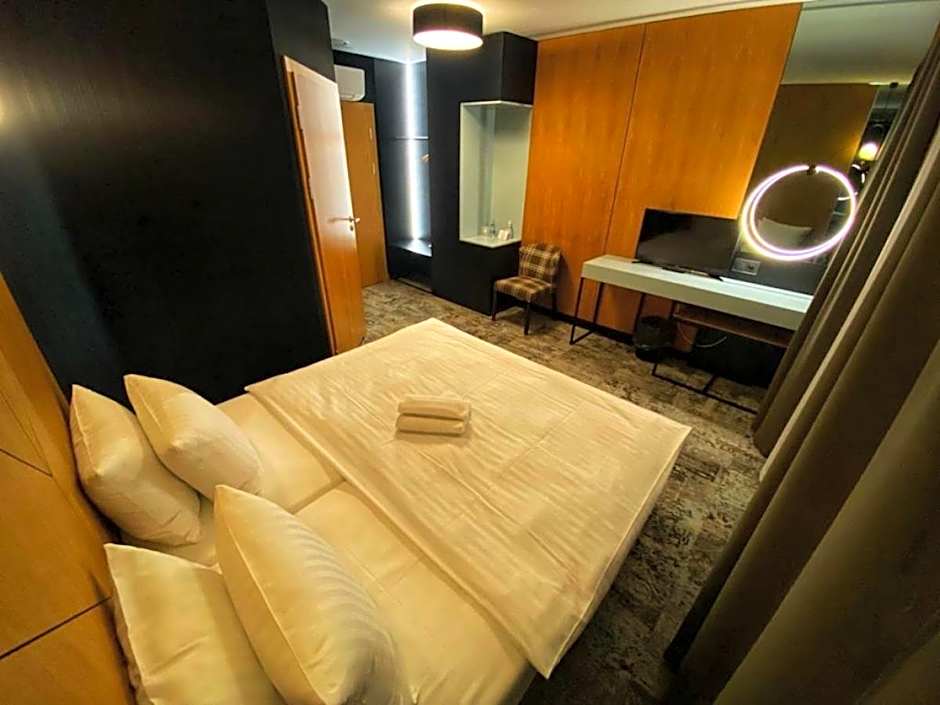 The Amber Business & Spa Hotel