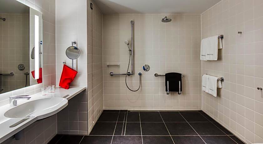 IntercityHotel Wiesbaden