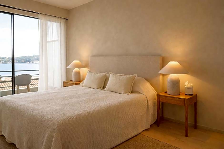 Hôtel Le Versailles