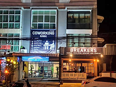 Breakers Hotel Rawai