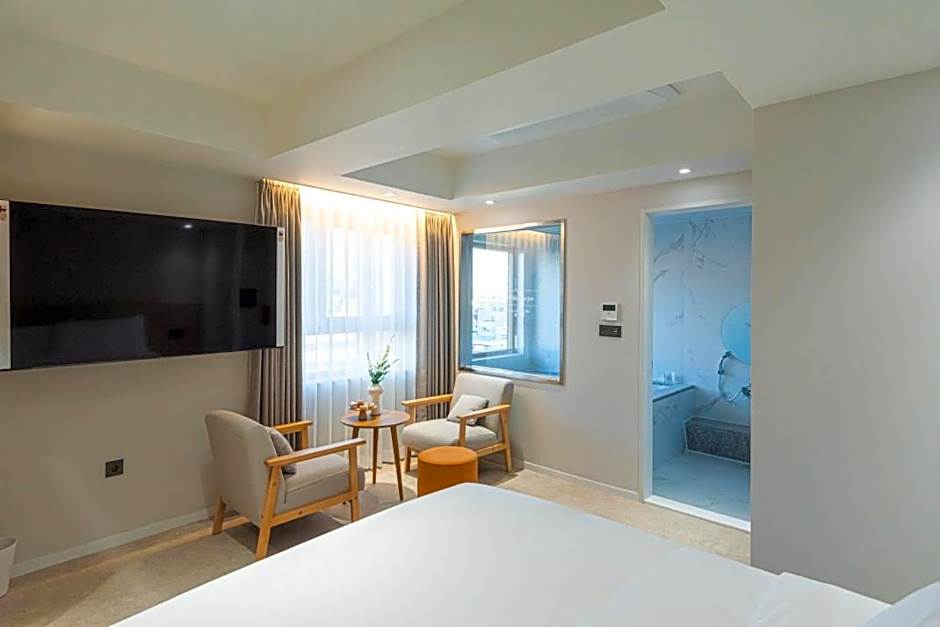 Asherah Villa d' aqua Hotel