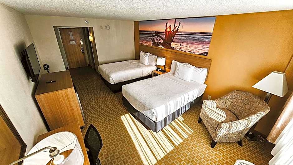 Days Inn by Wyndham Sherman