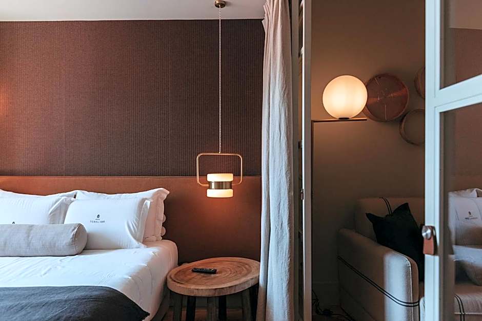 Torel 1884 Suites & Apartments