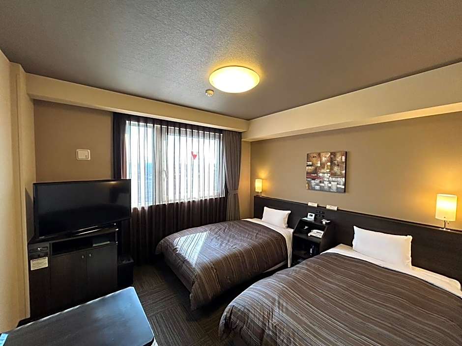 Hotel Route Inn Chiba Newtown Chuo Ekimae - Narita Airport Access Line