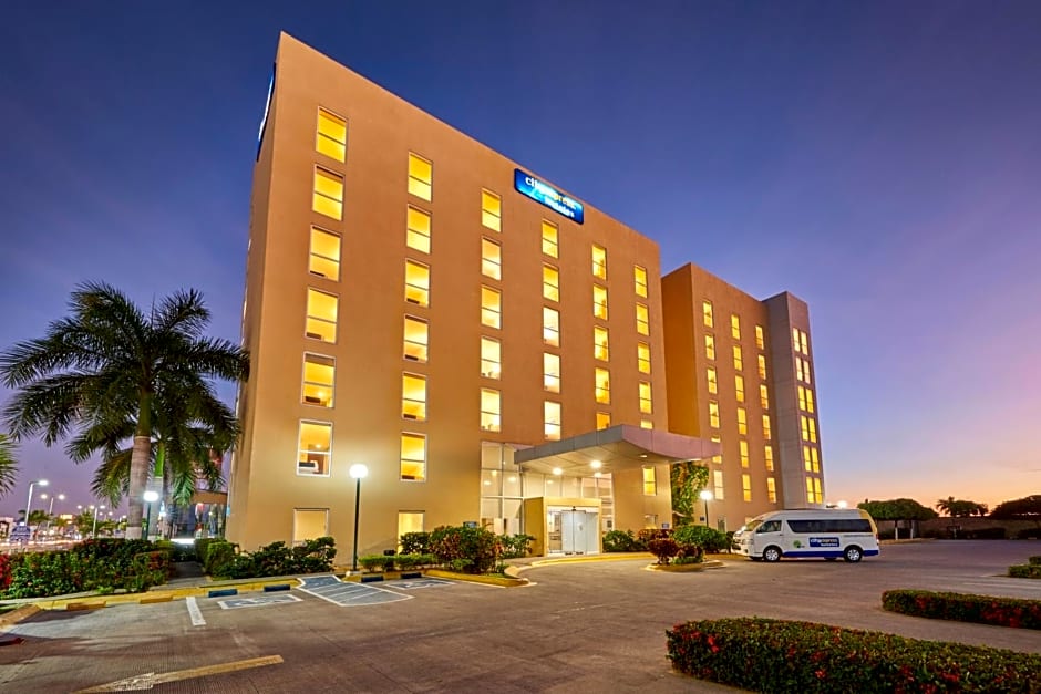 City Express by Marriott Manzanillo