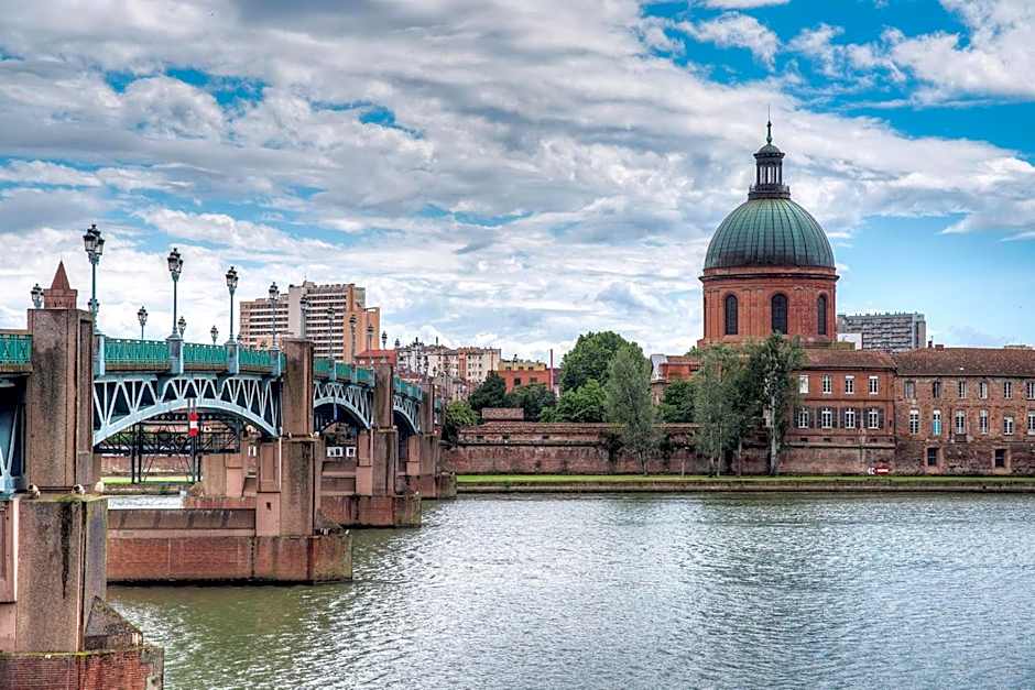 Comfort Aparthotel Toulouse Metropole