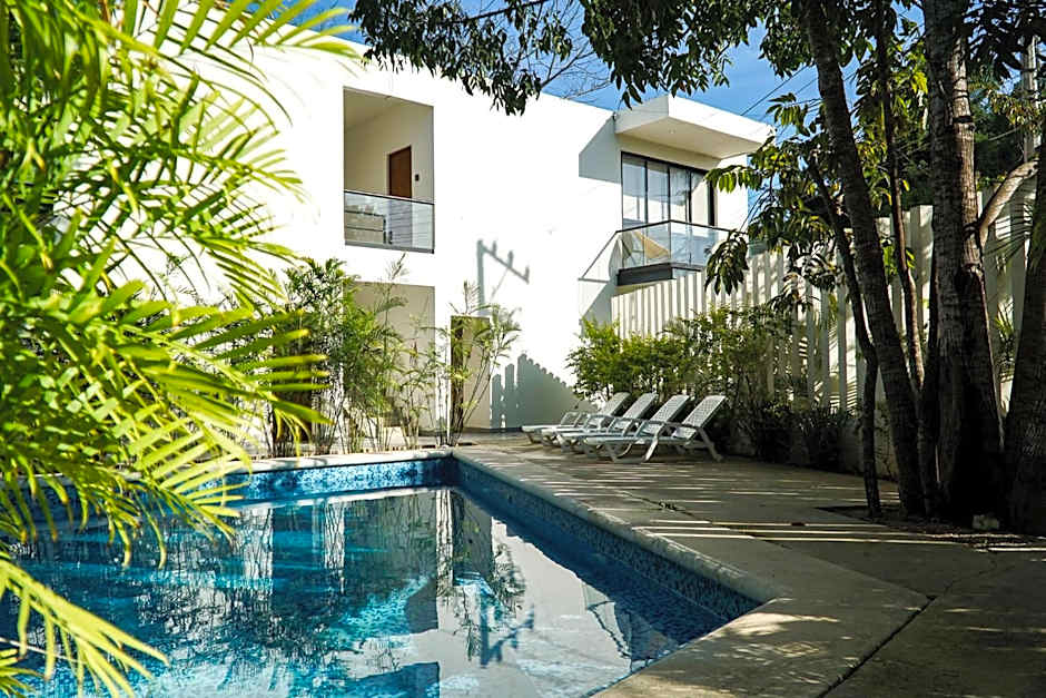 Deluxe Apartments Azure