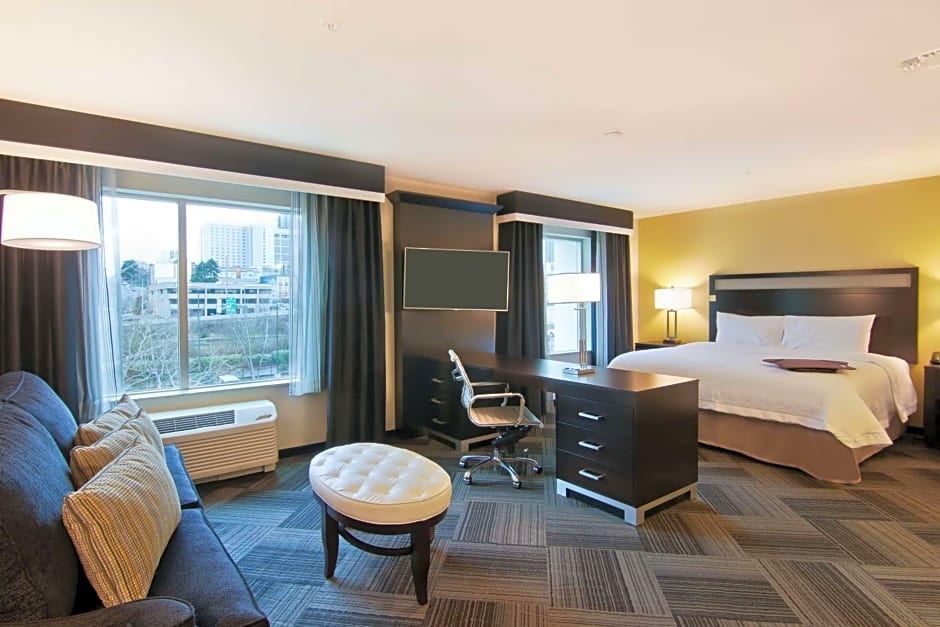 Hampton Inn By Hilton & Suites Bellevue Downtown-Seattle