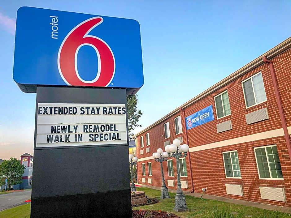Motel 6 Tulsa, Ok - Central