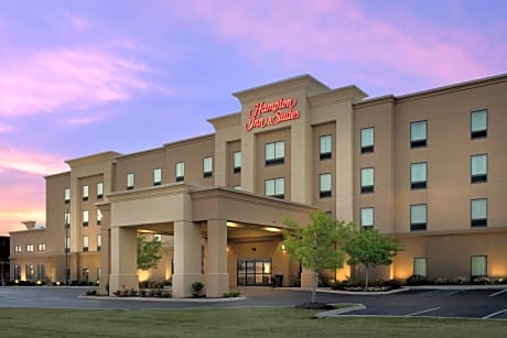Hampton Inn & Suites Tupelo/Barnes Crossing