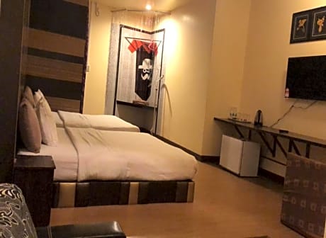 Superior Family Room