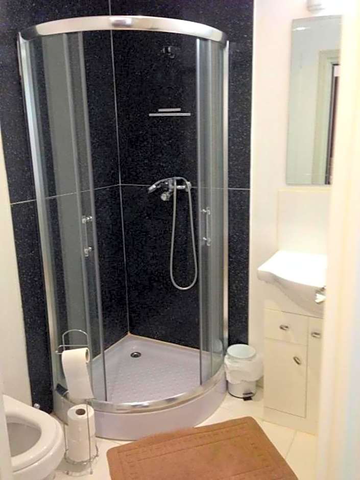 Ardenlea House Hotel B&b