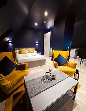 Queen Suite
