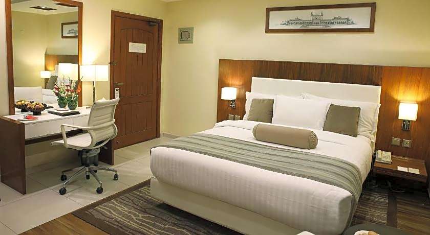 Avari Xpress Faisalabad