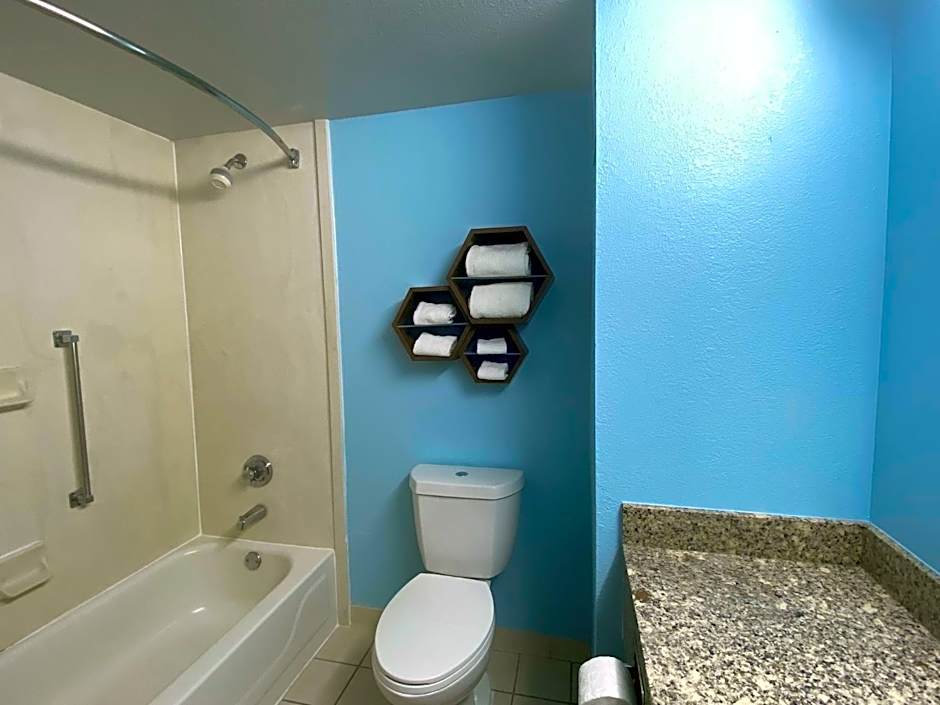 HomeTowne Studios Prattville