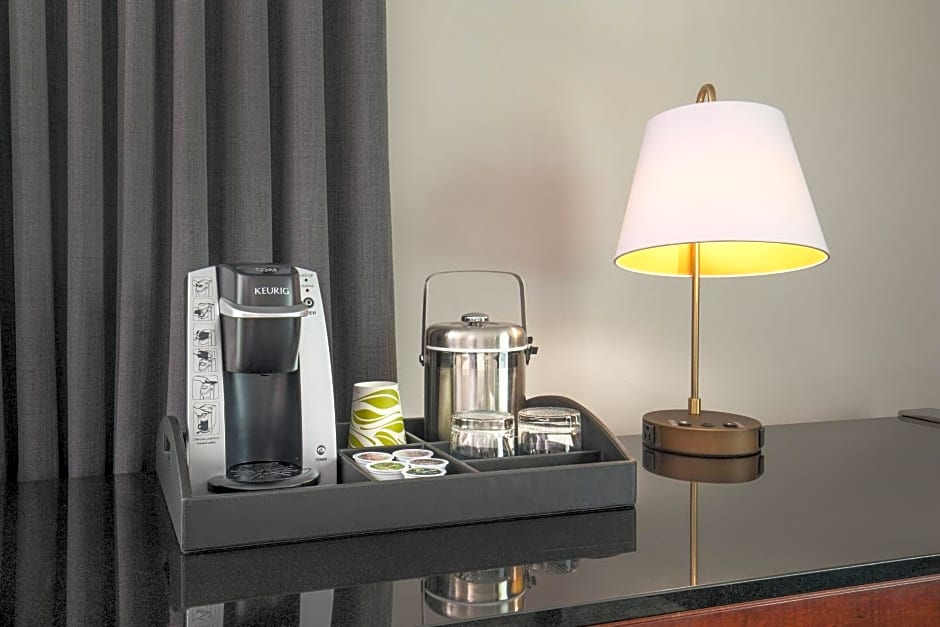 Le Meridien Boston Cambridge