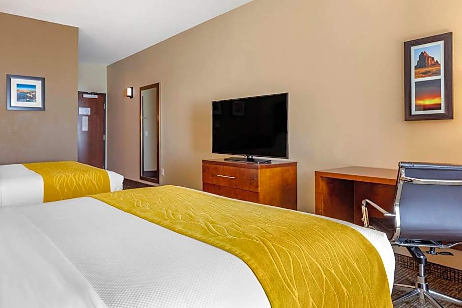 Comfort Inn & Suites Edgewood