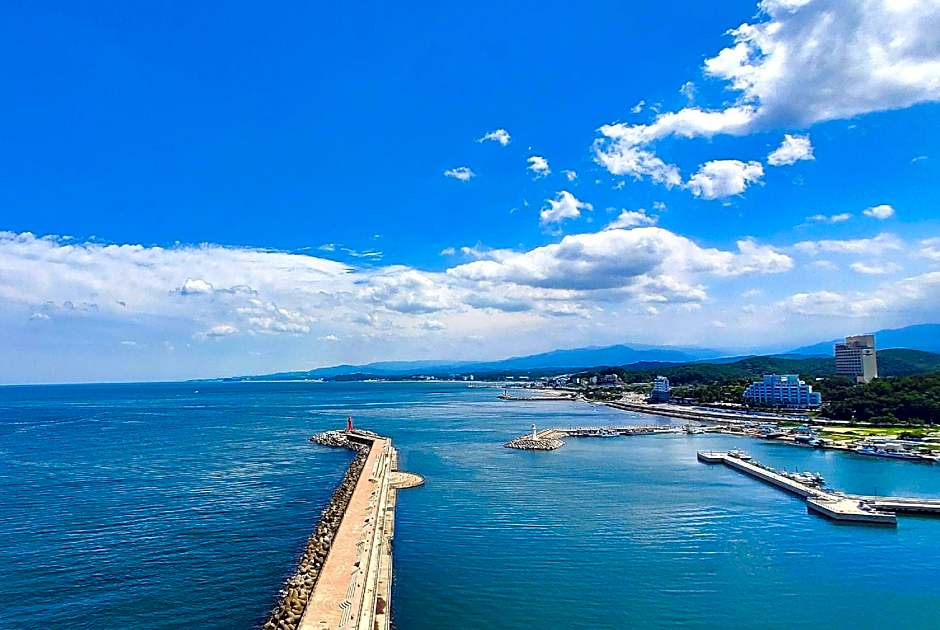 Ramada by Wyndham Gangwon Sokcho