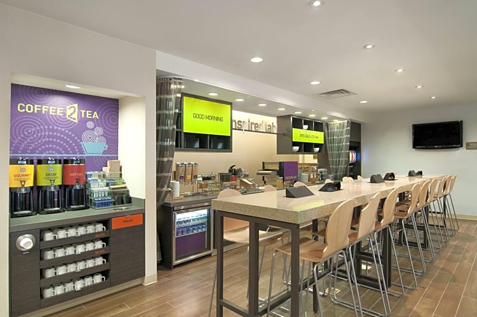 Home2 Suites by Hilton Charleston Airport Convention Center, SC
