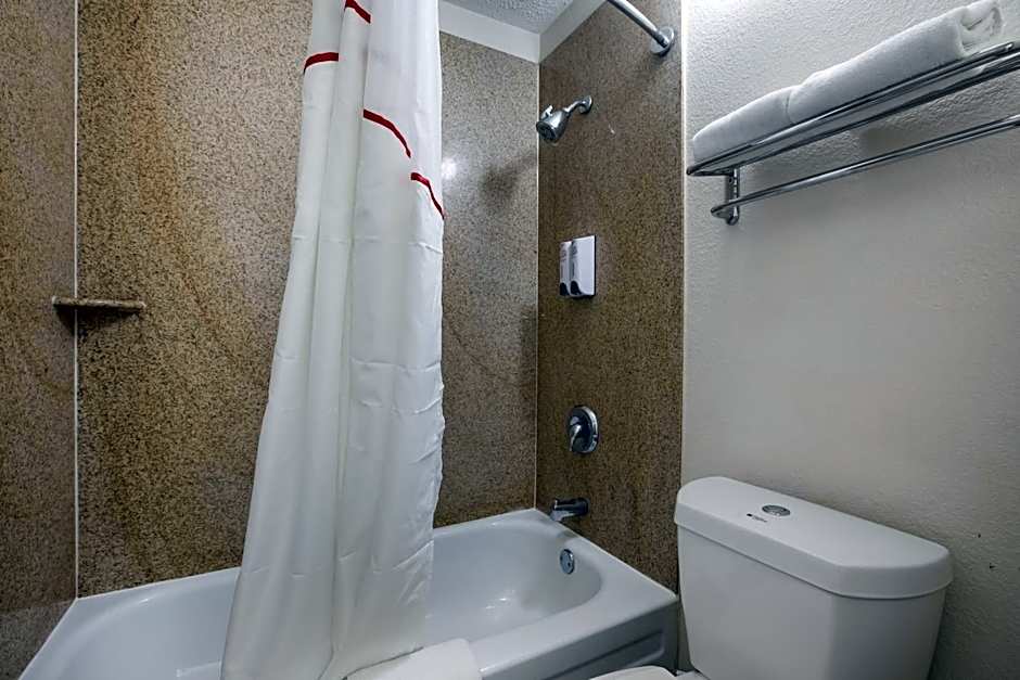 Red Roof Inn Atlanta Airport NE Conley