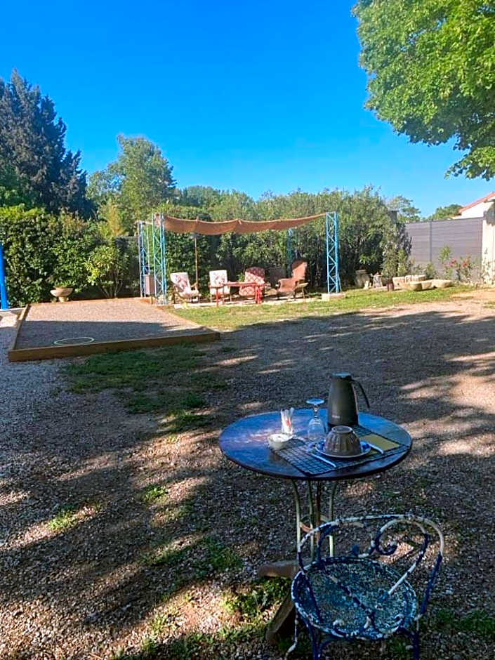 Chez Les Brocs – Canet, NY