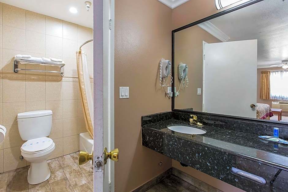 Rodeway Inn Cypress - Buena Park