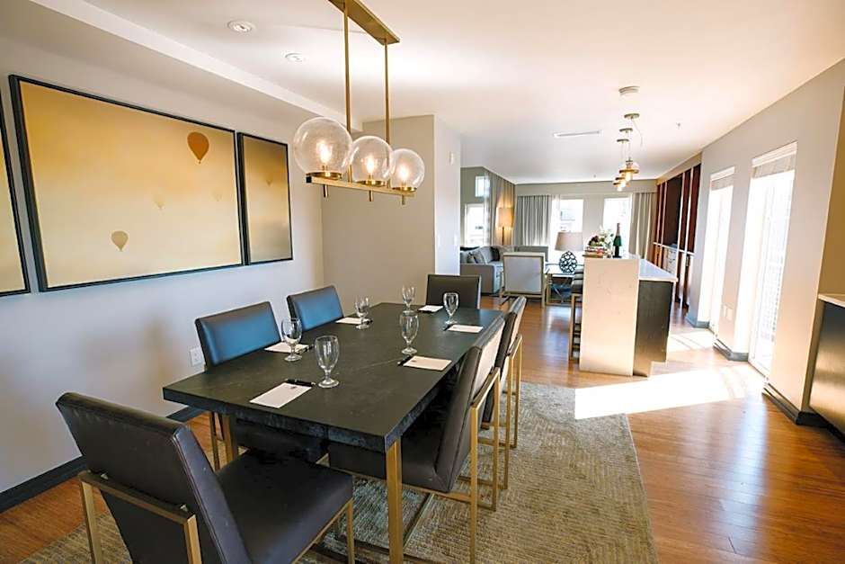 The Heathman Hotel Kirkland