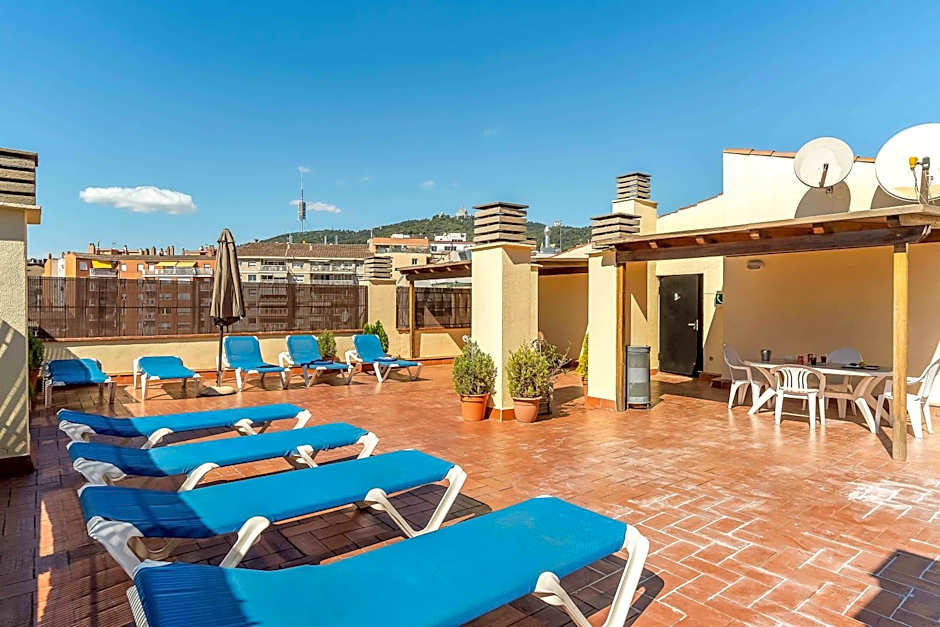 Aparthotel Bertran