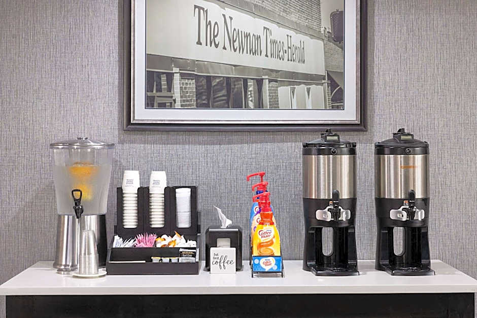 La Quinta Inn & Suites by Wyndham Newnan