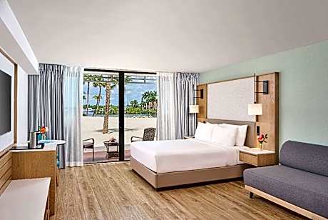 Two-Bedroom King Suite with Beach Walk-Out
