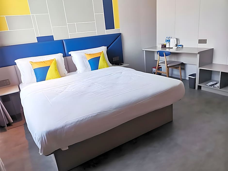 7Days Premium Dalian Airport